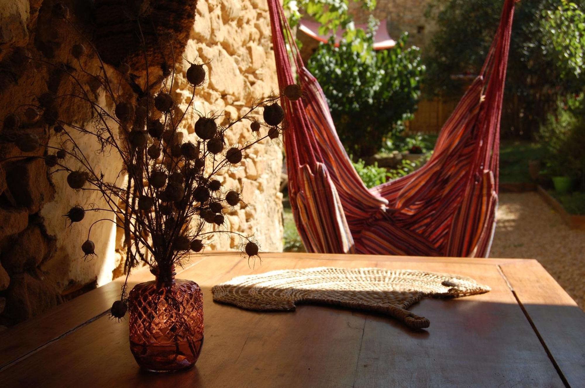 La Bucolique, Chambres Et Jardin D'Hotes Sabran Kültér fotó