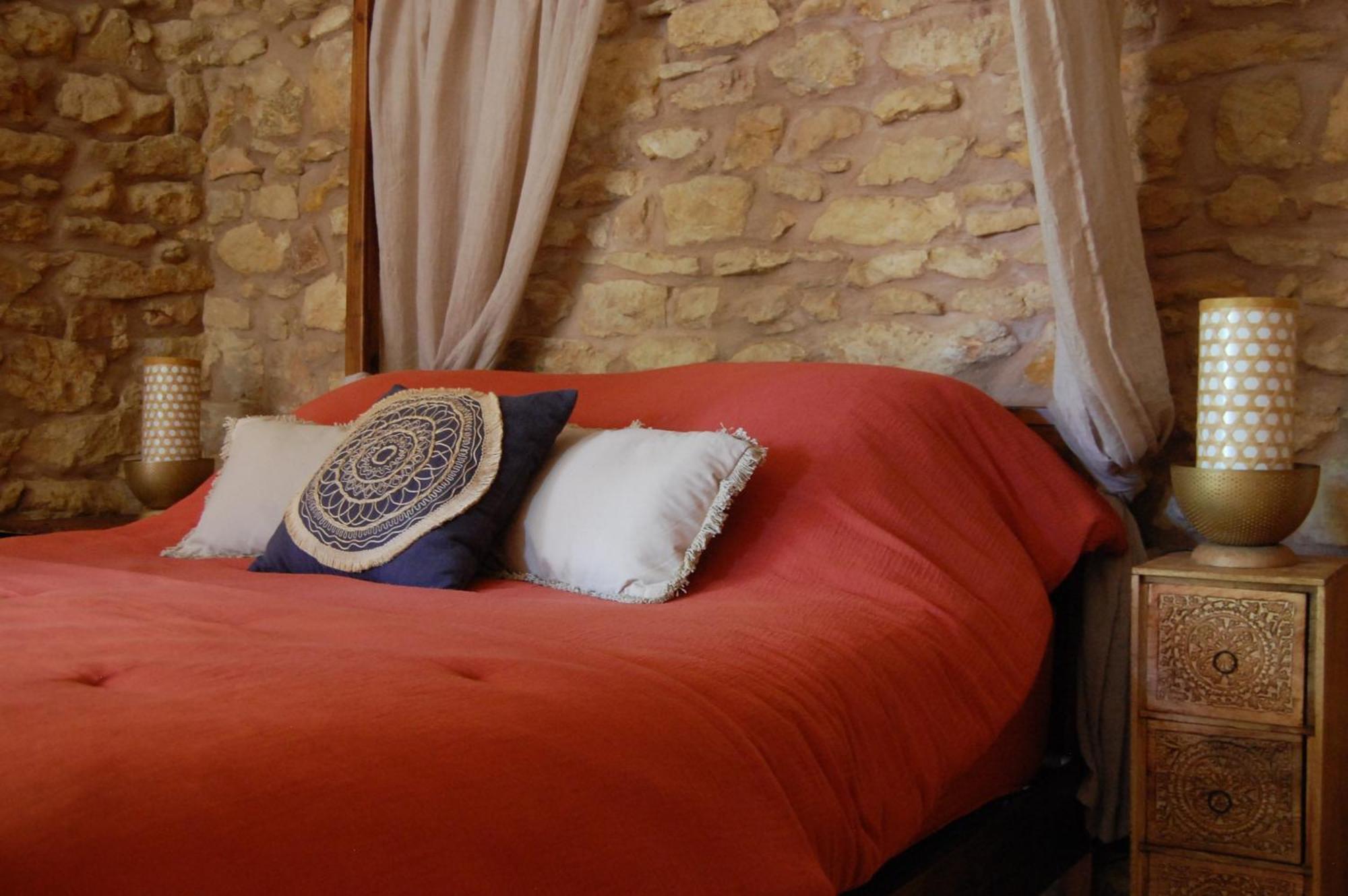 La Bucolique, Chambres Et Jardin D'Hotes Sabran Kültér fotó